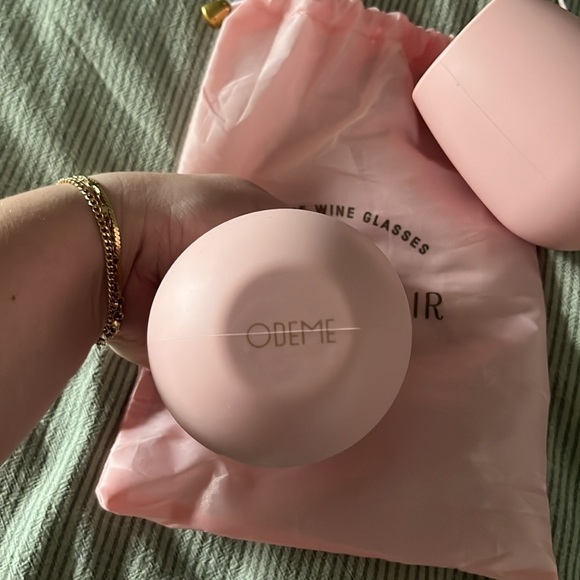 Odeme Silicone Wine Glasses (set of 2) - Picture 4 of 4